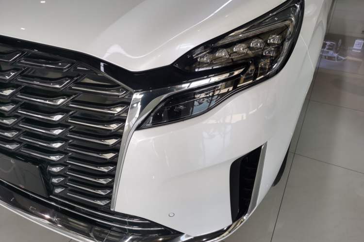 Used Buick GL8 2023 ES Lu Zun Deluxe Model Left Front Headlight