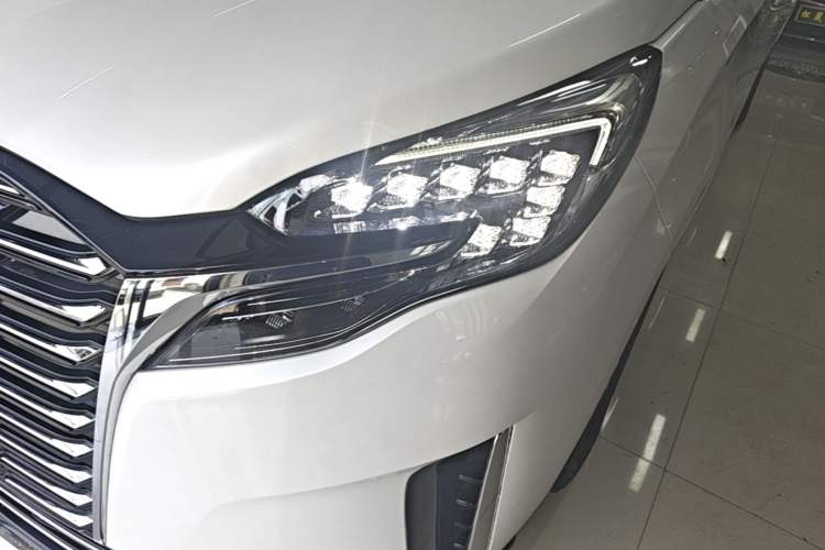 Used Buick GL8 2023 ES Lu Zun Deluxe Model Left Front Headlight