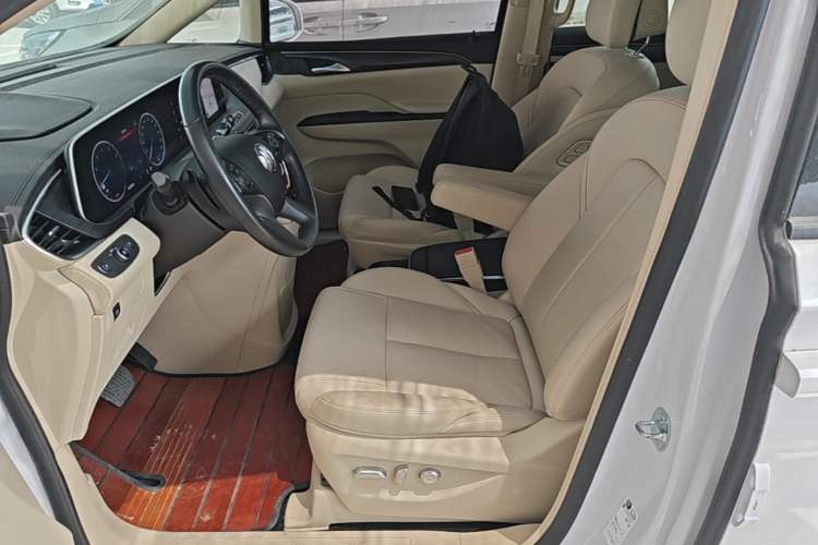 Used Buick GL8 2023 ES Lu Zun Deluxe Model Left Front Seat