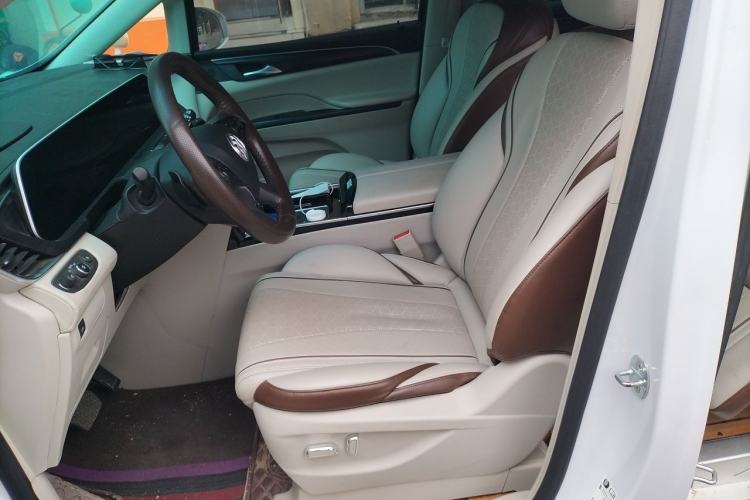 Used Buick GL8 2023 ES Lu Zun Deluxe and Yue Edition Left Front Seat