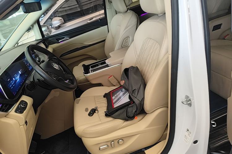 Used Buick GL8 2023 ES Lu Zun Luxury Edition and Yue Version Left Front Seat