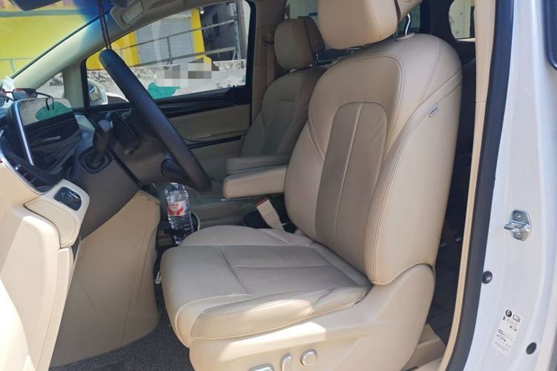 Used Buick GL8 2023 ES Lu Zun Deluxe Model Left Front Seat