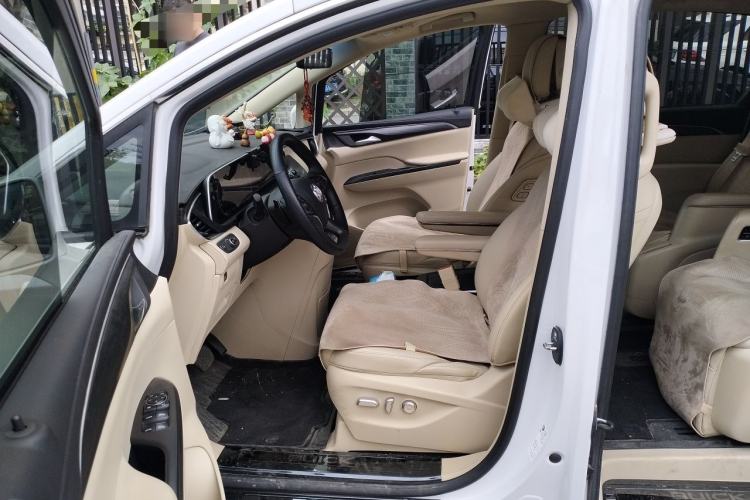 Used Buick GL8 2023 ES Lu Zun Luxury Model Left Front Seat