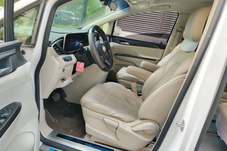 Used Buick GL8 2023 ES Lu Zun Comfort Model Left Front Seat