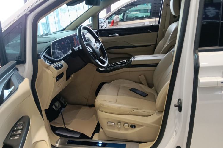 Used Buick GL8 2023 ES Lu Zun Deluxe Model Left Front Seat