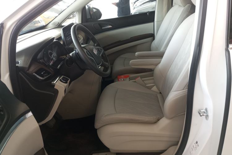 Used Buick GL8 2023 Land Executive Class Smart Enjoyment Model Left Front Seat