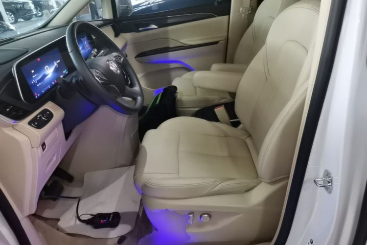 Used Buick GL8 2023 ES Lu Zun Deluxe Model Left Front Seat