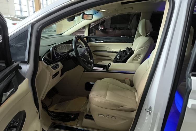 Used Buick GL8 2023 ES Lu Zun Deluxe Model Left Front Seat