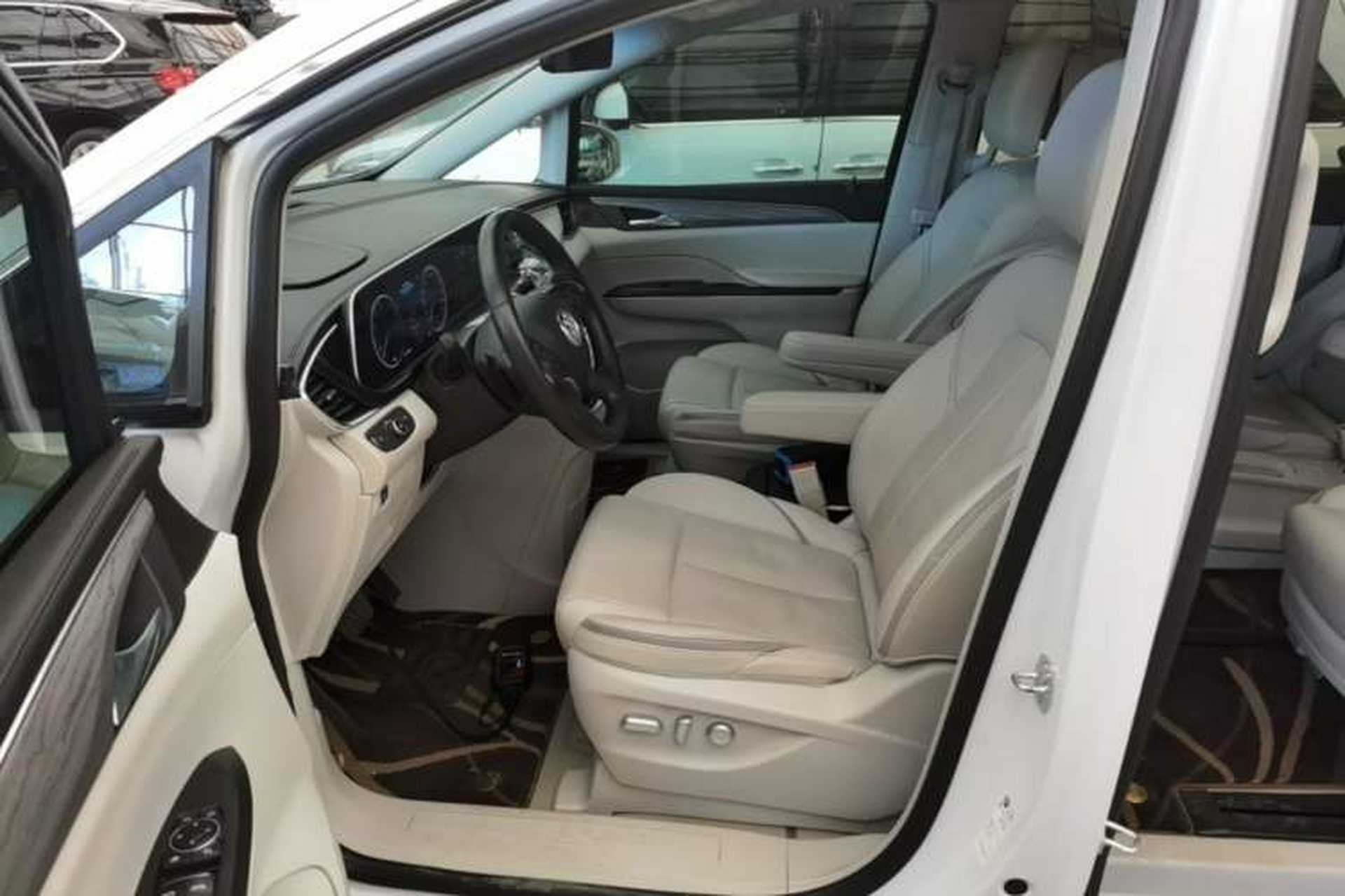 Used Buick GL8 2023 ES Lu Zun Deluxe and Yue Edition Left Front Seat
