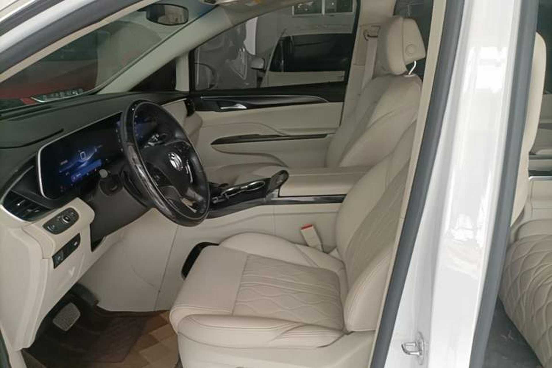 Used Buick GL8 2023 ES Lu Zun Comfort Model Left Front Seat