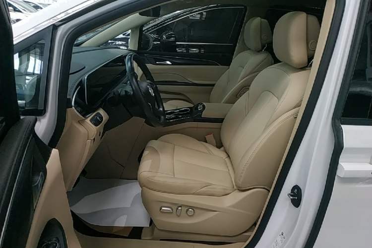 Used Buick GL8 2023 ES Lu Zun Deluxe Model Left Front Seat