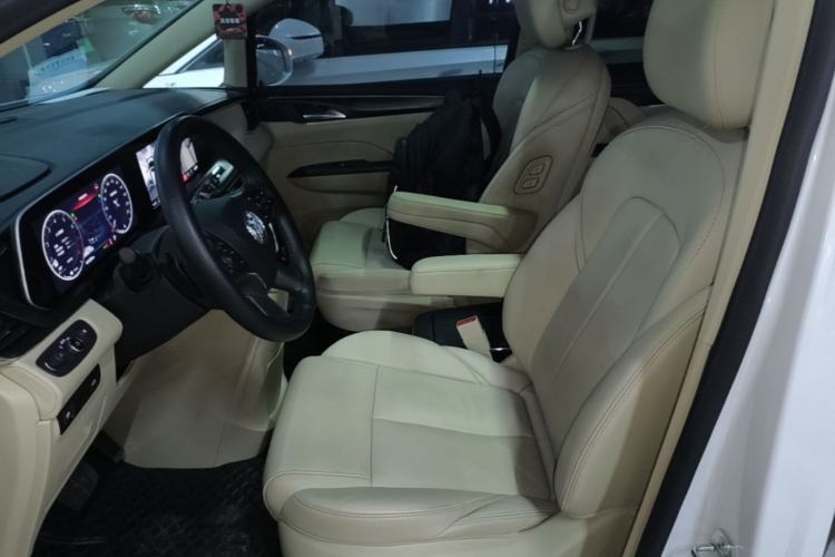 Used Buick GL8 2023 ES Lu Zun Deluxe Model Left Front Seat