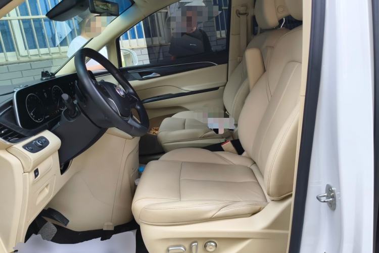 Used Buick GL8 2023 ES Lu Zun Deluxe Model Left Front Seat