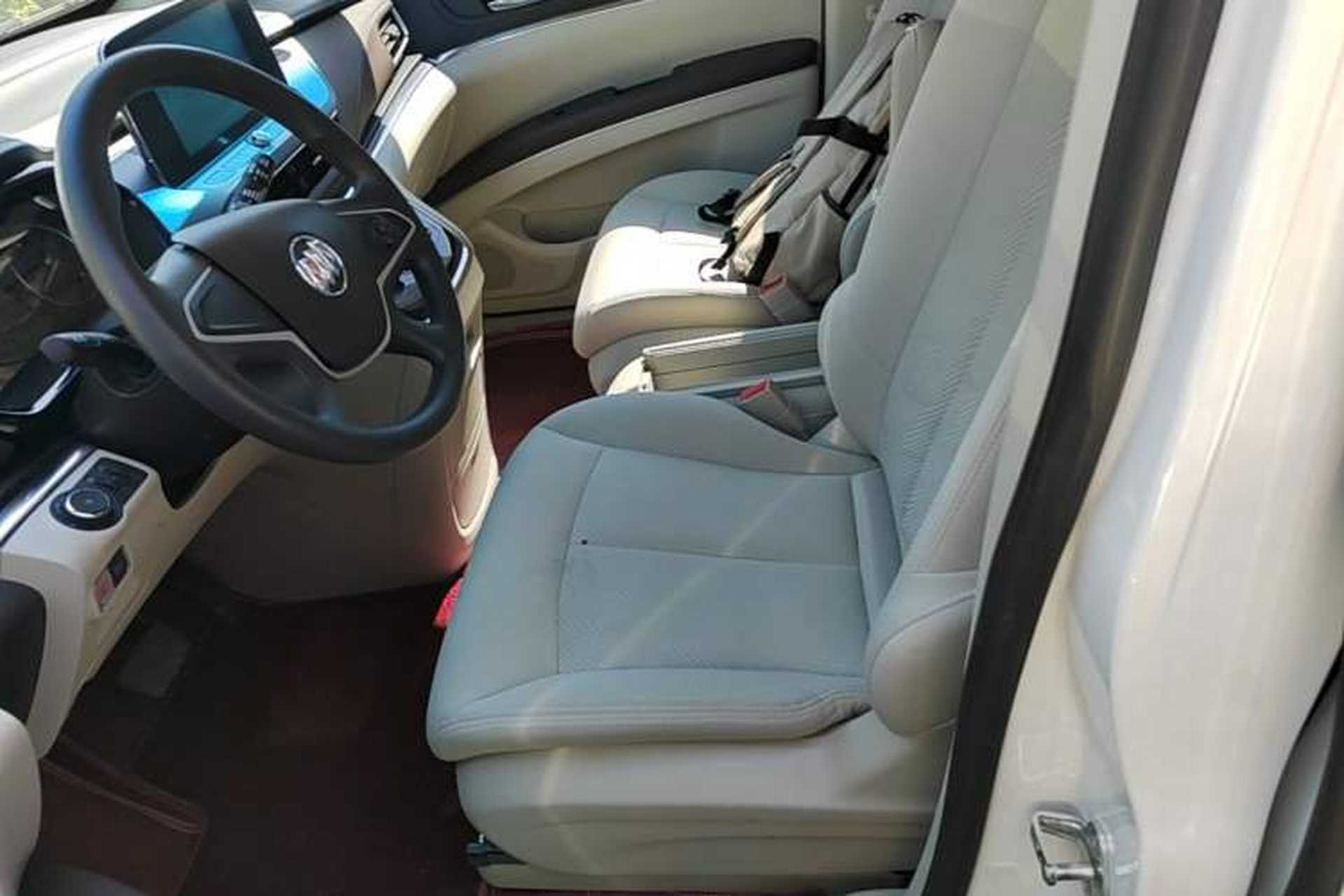 Used Buick GL8 2023 Land Executive Class Comfort Model Left Front Seat