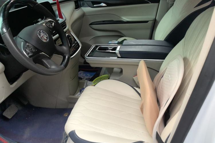 Used Buick GL8 2023 ES Lu Zun Comfort Model Left Front Seat