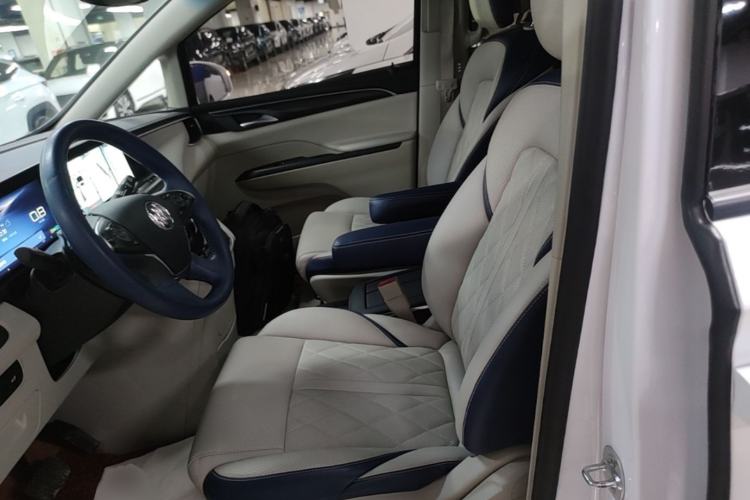 Used Buick GL8 2023 ES Lu Zun Comfort Model Left Front Seat