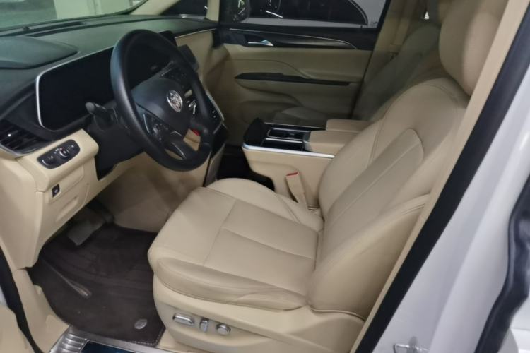 Used Buick GL8 2023 ES Lu Zun Deluxe Model Left Front Seat