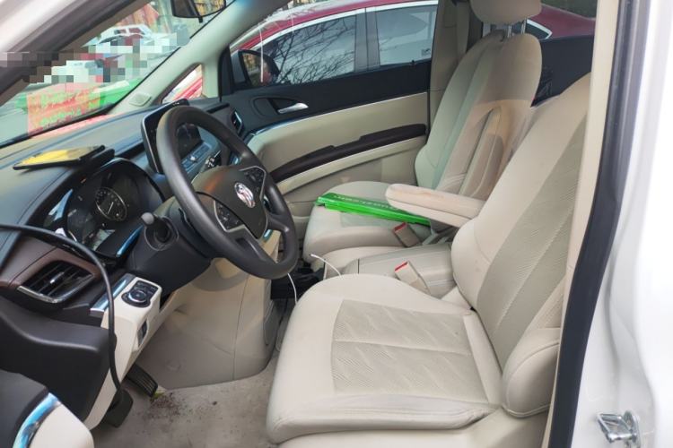 Used Buick GL8 2023 Land Executive Class Smart Enjoyment Model Left Front Seat
