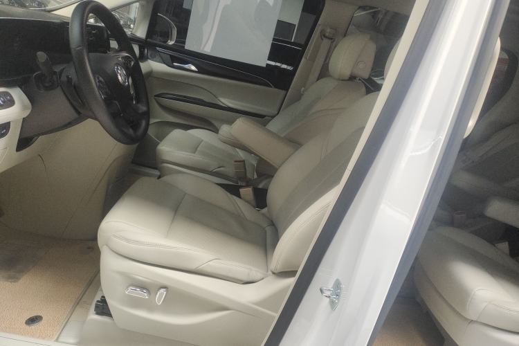 Used Buick GL8 2023 ES Lu Zun Comfort Model Left Front Seat