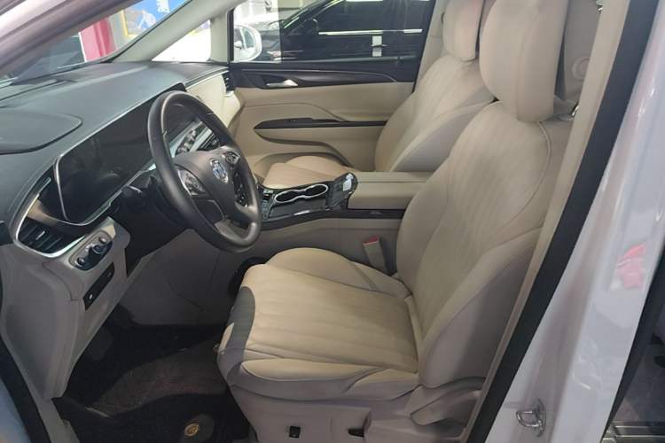 Used Buick GL8 2023 ES Lu Zun Comfort Model Left Front Seat