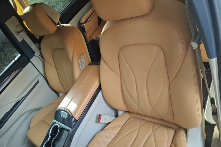 Used Buick GL8 2023 ES Lu Zun Deluxe Model Left Front Seat