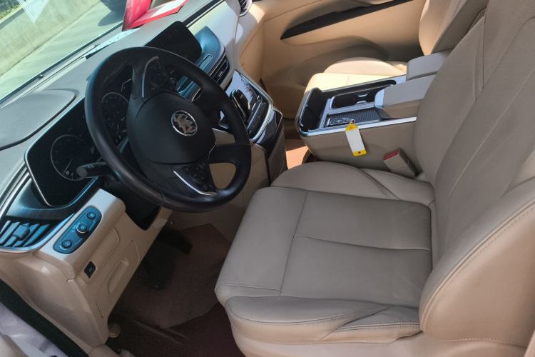 Used Buick GL8 2023 ES Lu Zun Deluxe Model Left Front Seat
