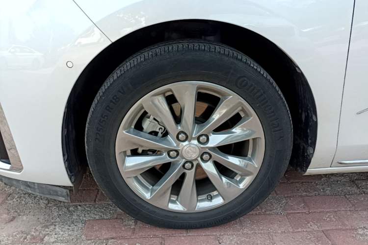 Used Buick GL8 2023 Avenir Avia Four-Seat Prestige Edition Left Front Wheel Hub