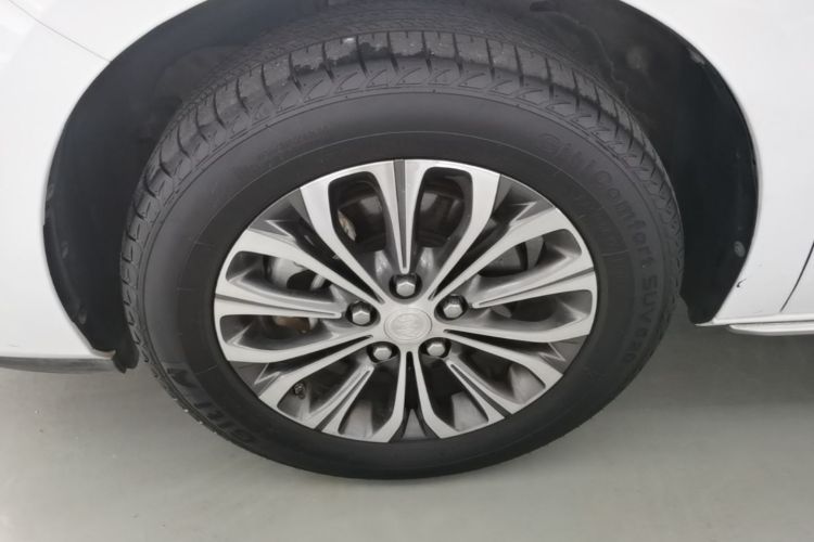 Used Buick GL8 2023 Land Executive Class 652T Luxury Model Left Front Wheel Hub