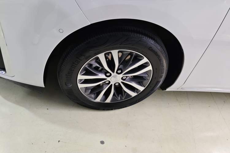 Used Buick GL8 2023 ES Lu Zun Deluxe Model Left Front Wheel Hub
