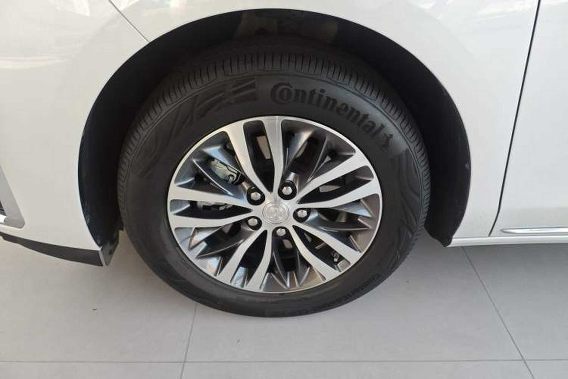 Used Buick GL8 2023 ES Lu Zun Comfort Model Left Front Wheel Hub