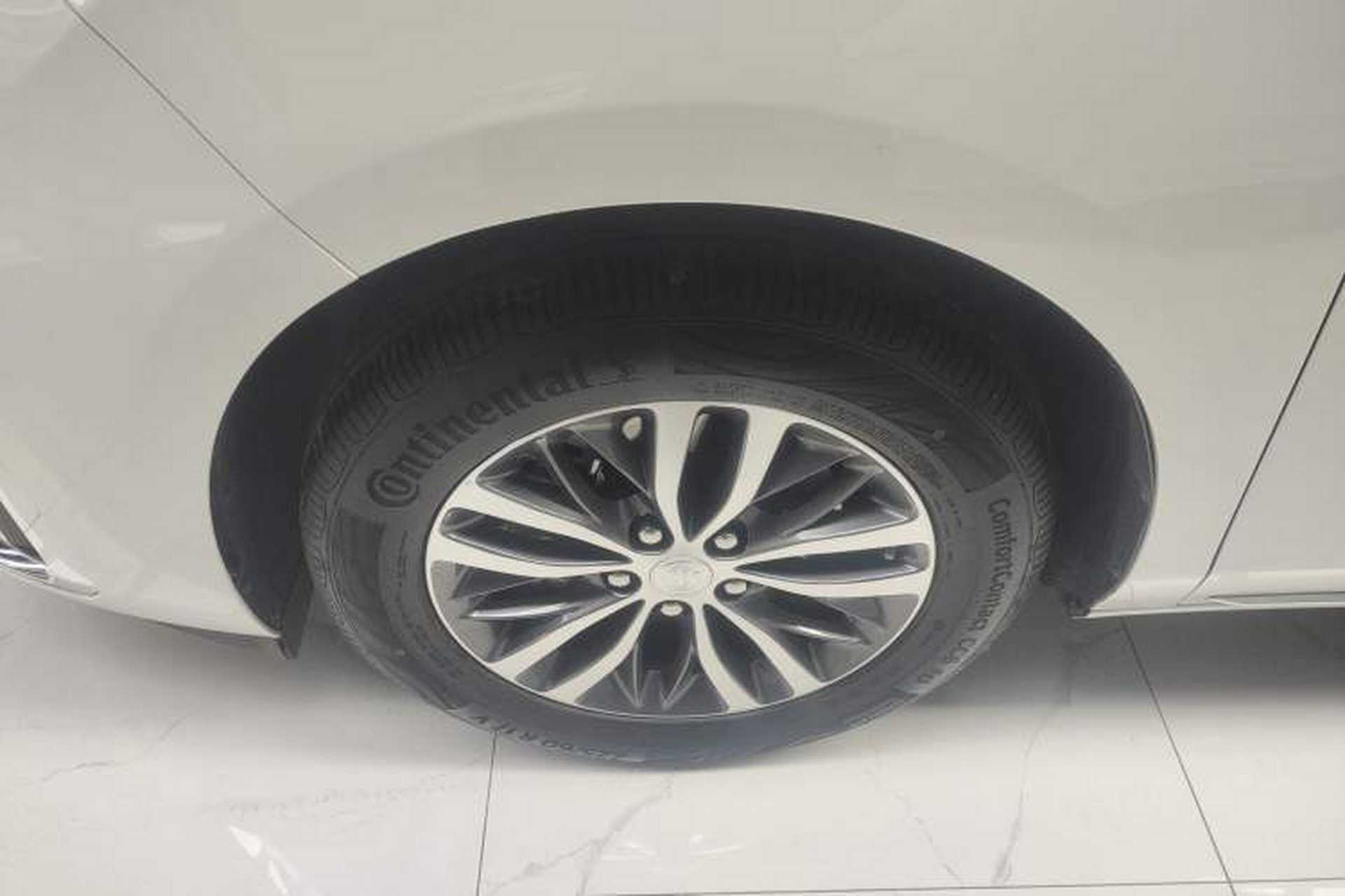 Used Buick GL8 2023 ES Lu Zun Comfort Model Left Front Wheel Hub