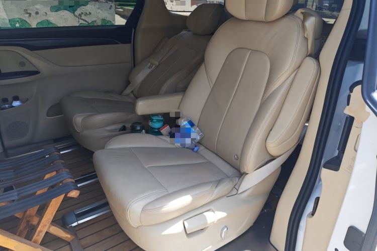 Used Buick GL8 2023 ES Lu Zun Deluxe Model Left Rear Seat