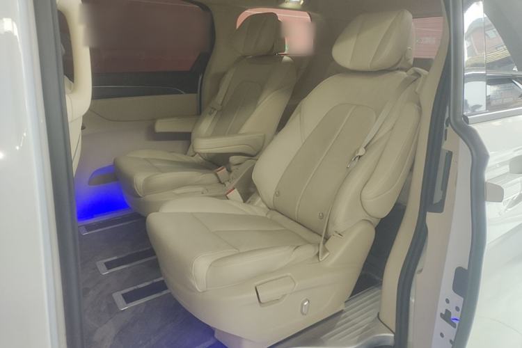 Used Buick GL8 2023 ES Lu Zun Deluxe Model Left Rear Seat