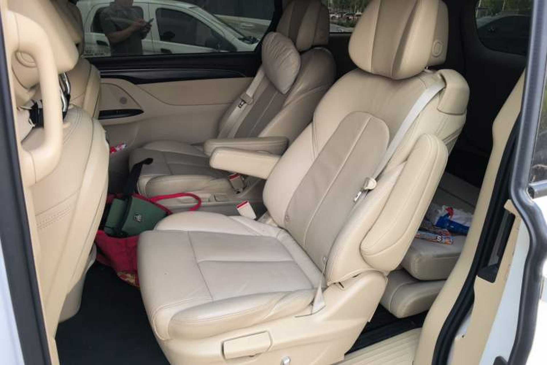 Used Buick GL8 2023 ES Lu Zun Deluxe Model Left Rear Seat