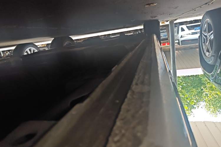 Used Buick GL8 2023 ES Lu Zun Comfort Model Left Side Sill