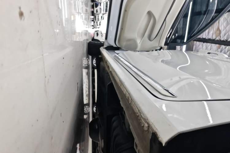 Used Buick GL8 2023 ES Lu Zun Comfort Model Left Side Sill
