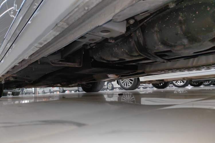Used Buick GL8 2023 ES Lu Zun Deluxe Model Left Side Sill