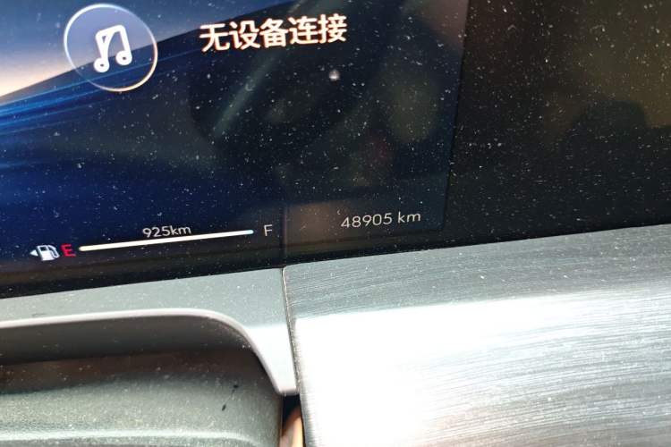 Used Buick GL8 2023 ES Lu Zun Deluxe Model Odometer Close Up