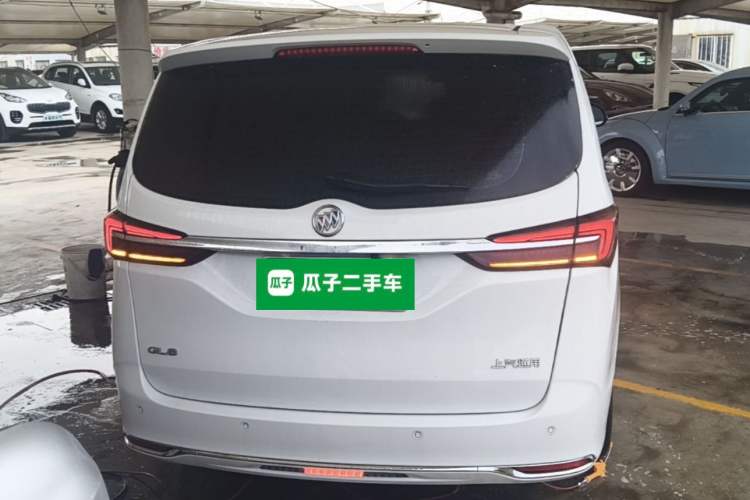 Used Buick GL8 2023 Land Executive Class Comfort Model Rear