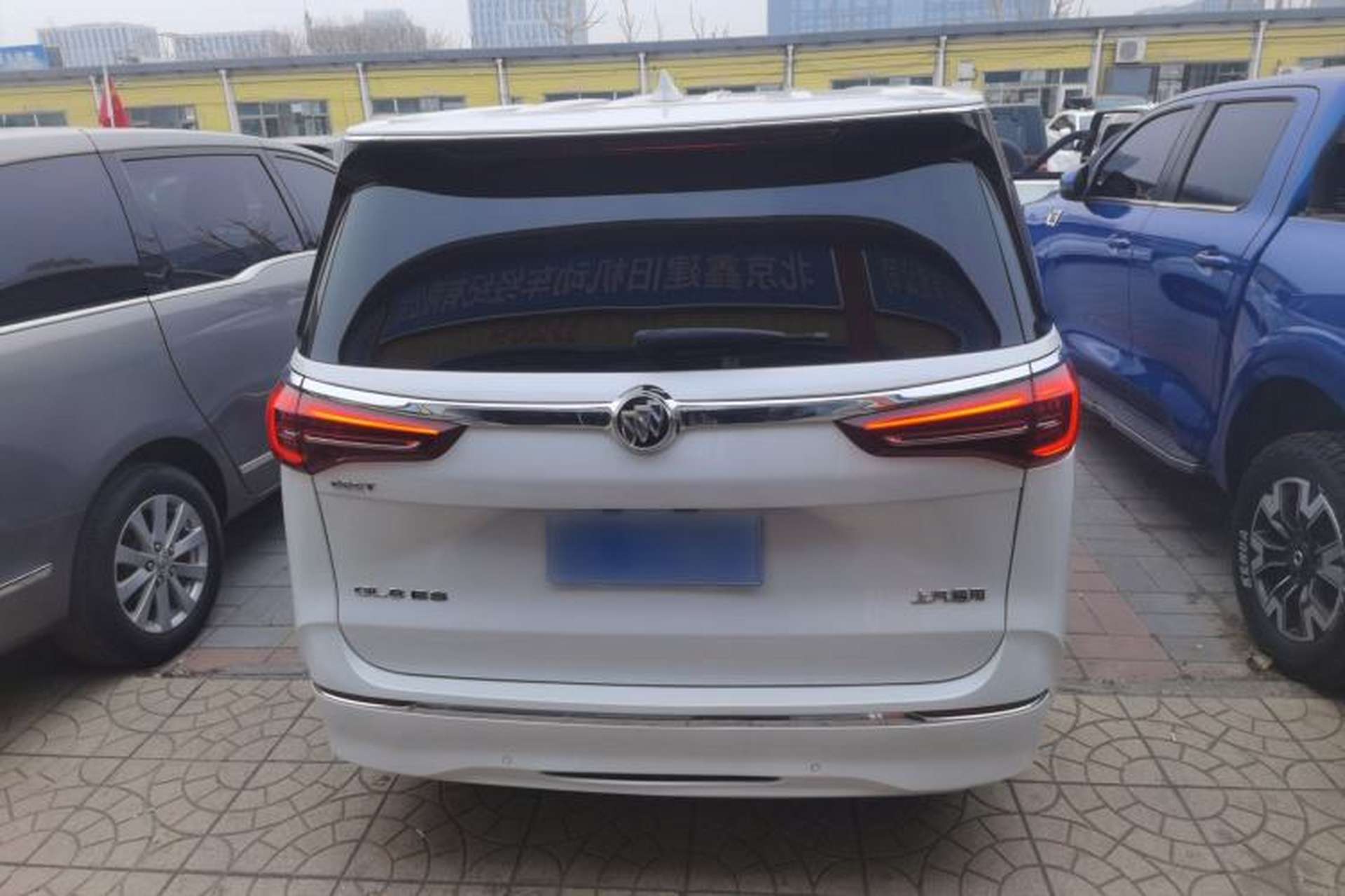 Used Buick GL8 2023 ES Lu Zun Deluxe Model Rear