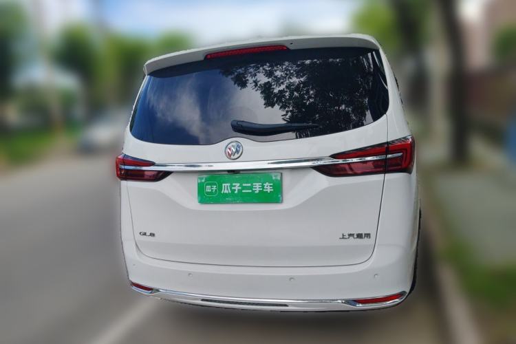 Used Buick GL8 2023 Facelifted Land Cruiser Executive Luxury Version Rear