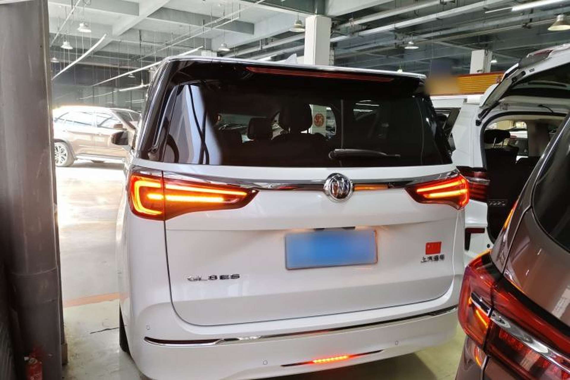Used Buick GL8 2023 ES Lu Zun Deluxe Model Rear