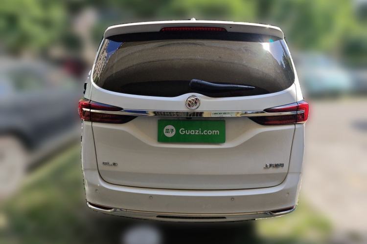 Used Buick GL8 2023 Facelifted Land Cruiser Executive Luxury Version Rear