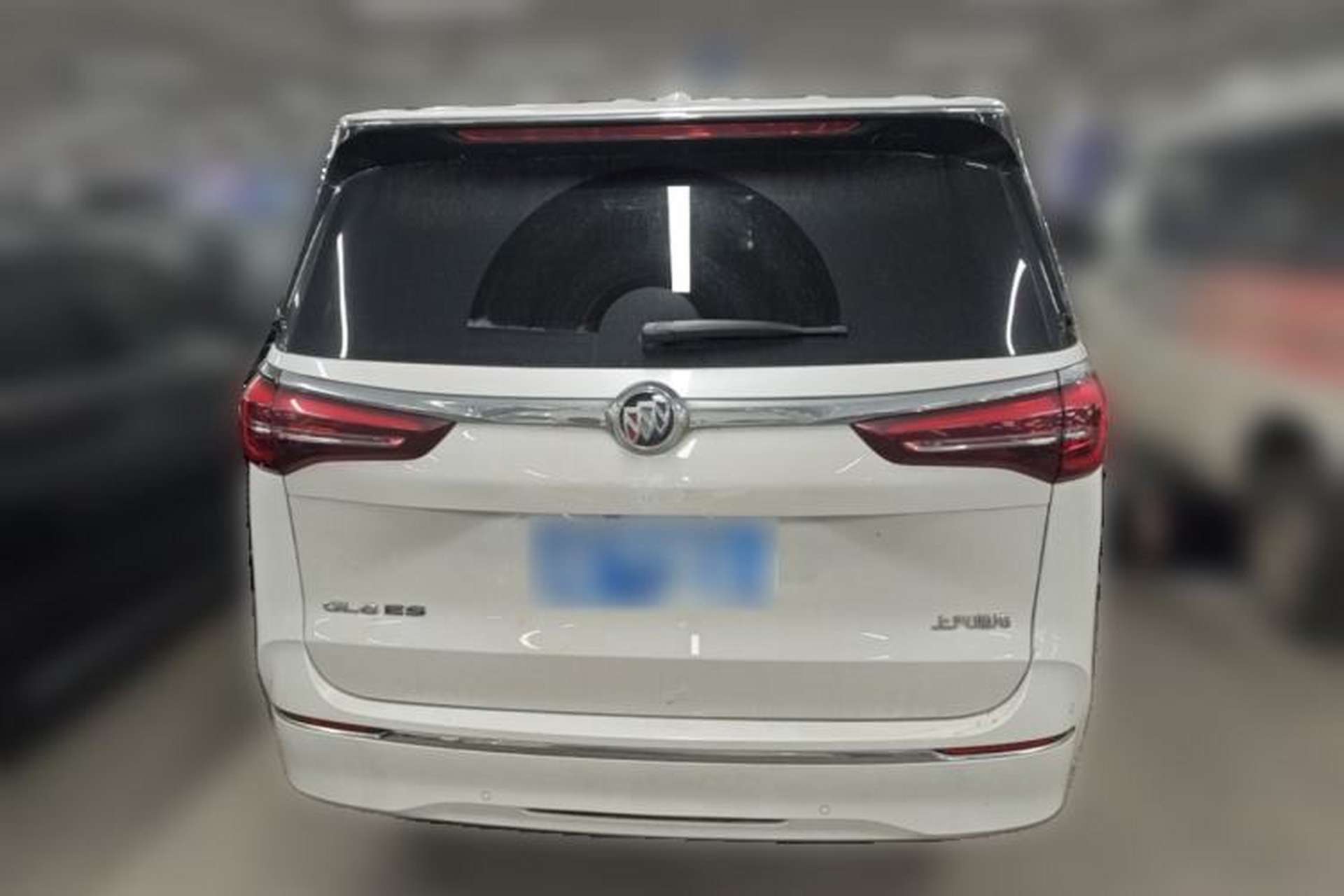 Used Buick GL8 2023 ES Lu Zun Deluxe and Yue Edition Rear