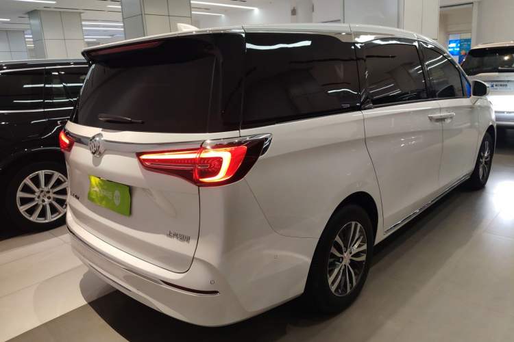 Used Buick GL8 2023 ES Lu Zun Deluxe Model Rear Right 45 Deg