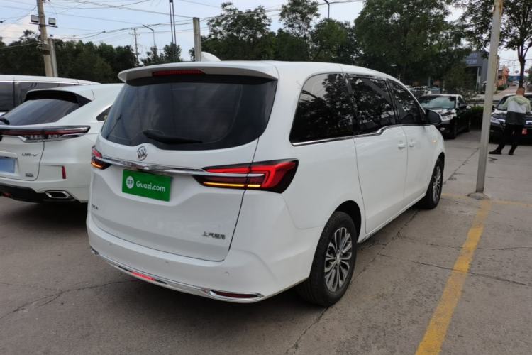 Used Buick GL8 2023 Land Executive Class Smart Enjoyment Model Rear Right 45 Deg