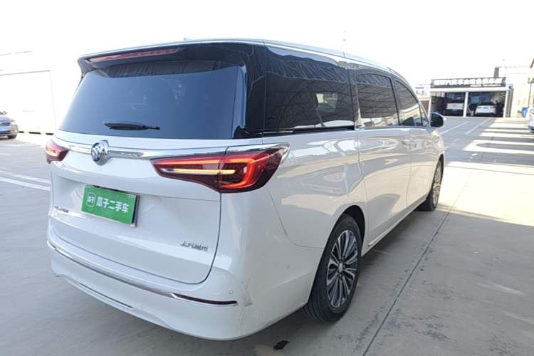 Used Buick GL8 2023 ES Lu Zun Luxury Model Rear Right 45 Deg