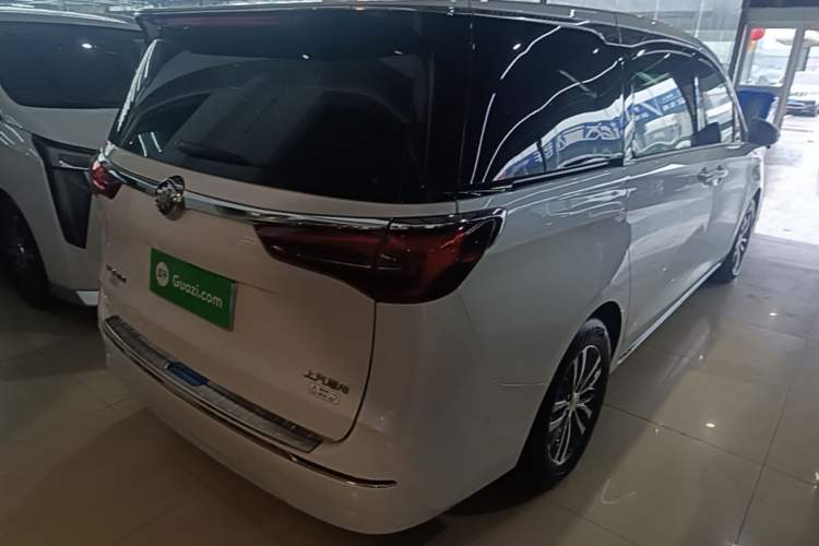 Used Buick GL8 2023 ES Lu Zun Deluxe Model Rear Right 45 Deg