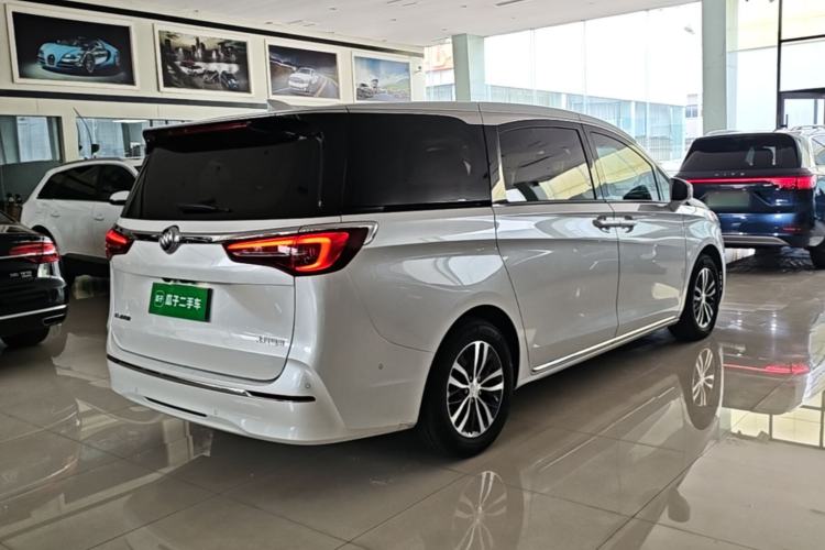 Used Buick GL8 2023 ES Lu Zun Deluxe Model Rear Right 45 Deg
