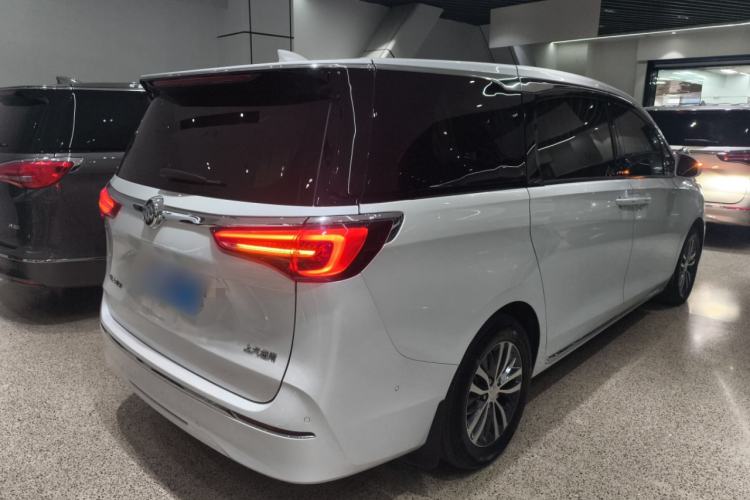 Used Buick GL8 2023 ES Lu Zun Deluxe Model Rear Right 45 Deg